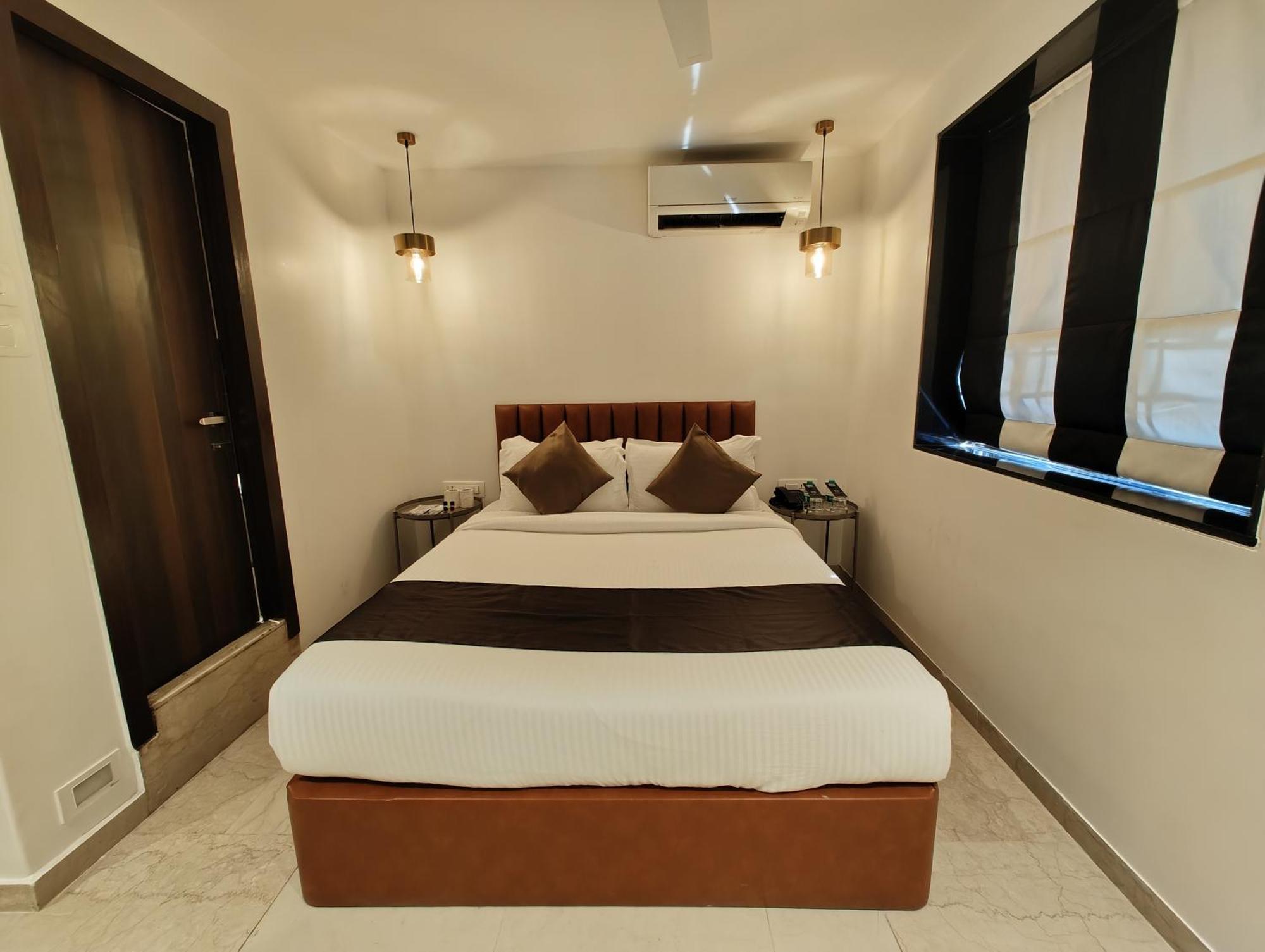The Majlis Hotel - Colaba 뭄바이 외부 사진