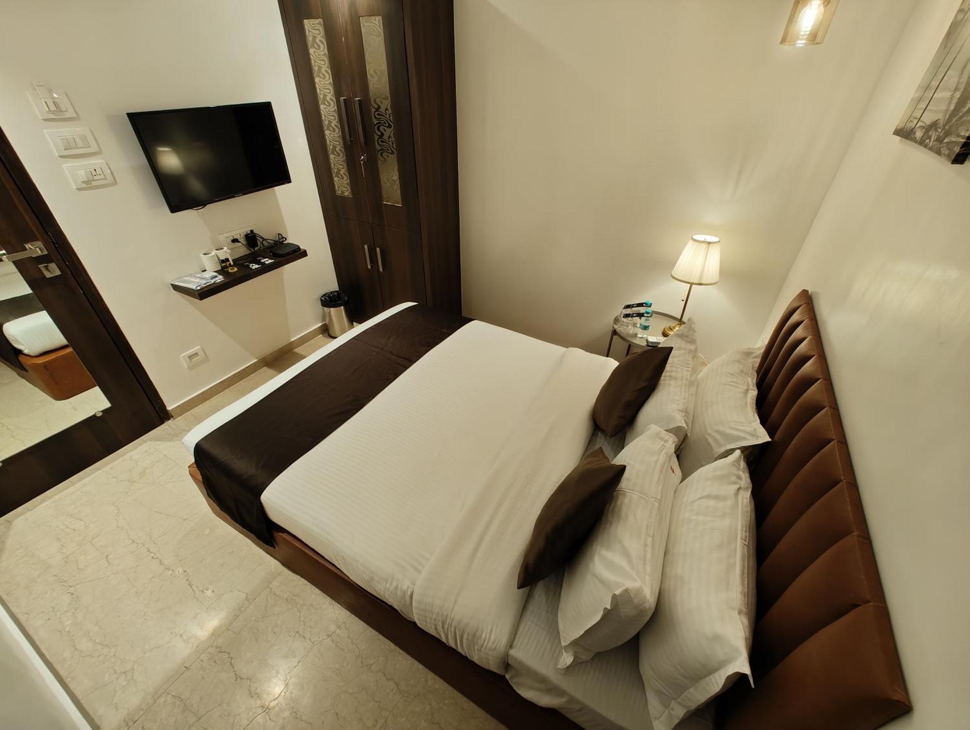 The Majlis Hotel - Colaba 뭄바이 외부 사진