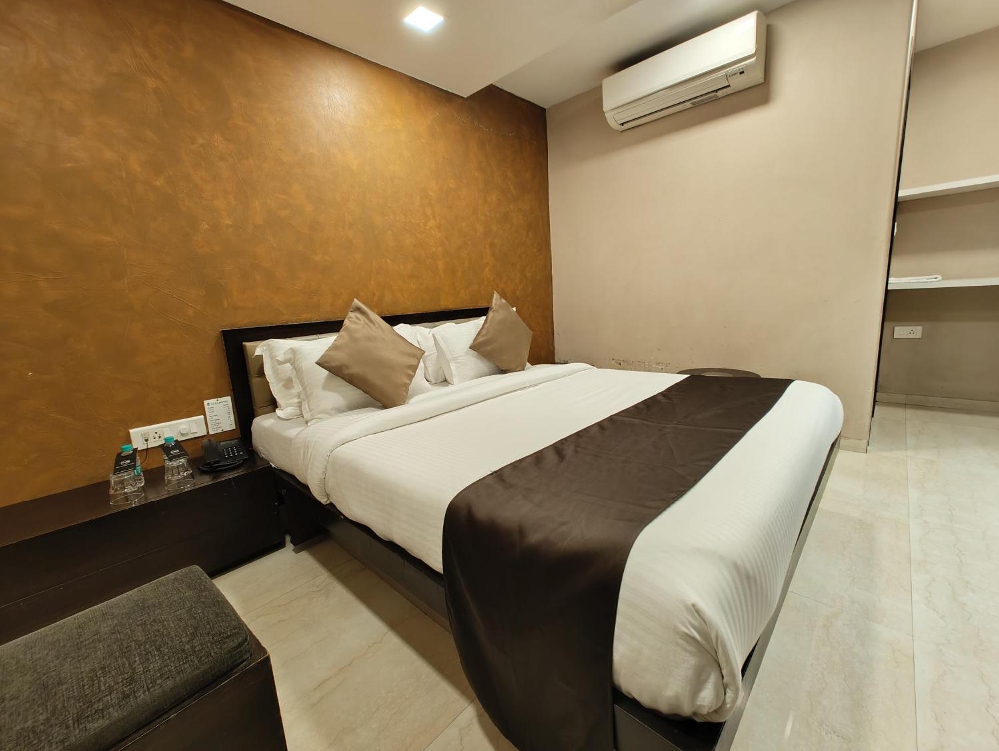 The Majlis Hotel - Colaba 뭄바이 외부 사진