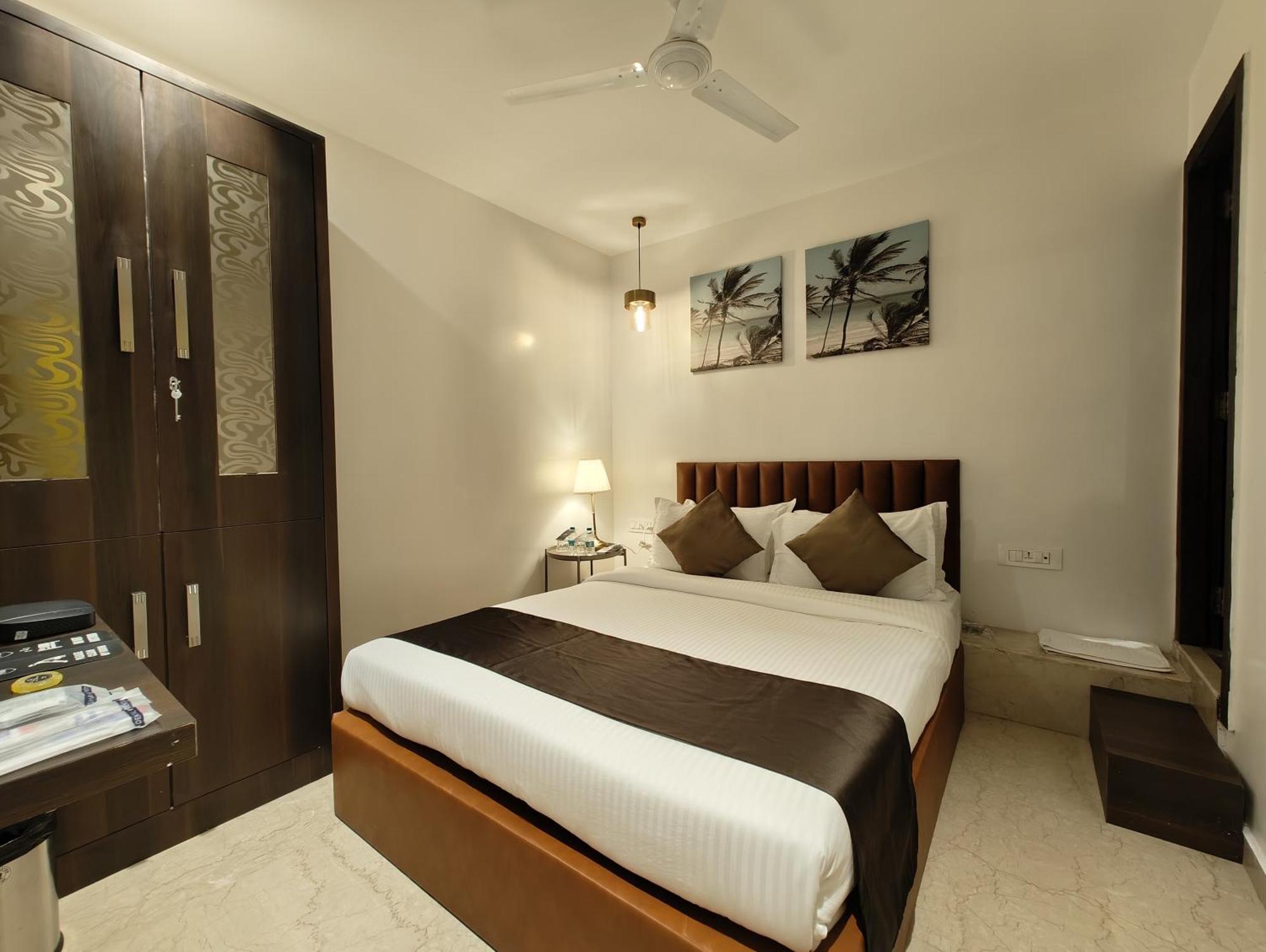 The Majlis Hotel - Colaba 뭄바이 외부 사진