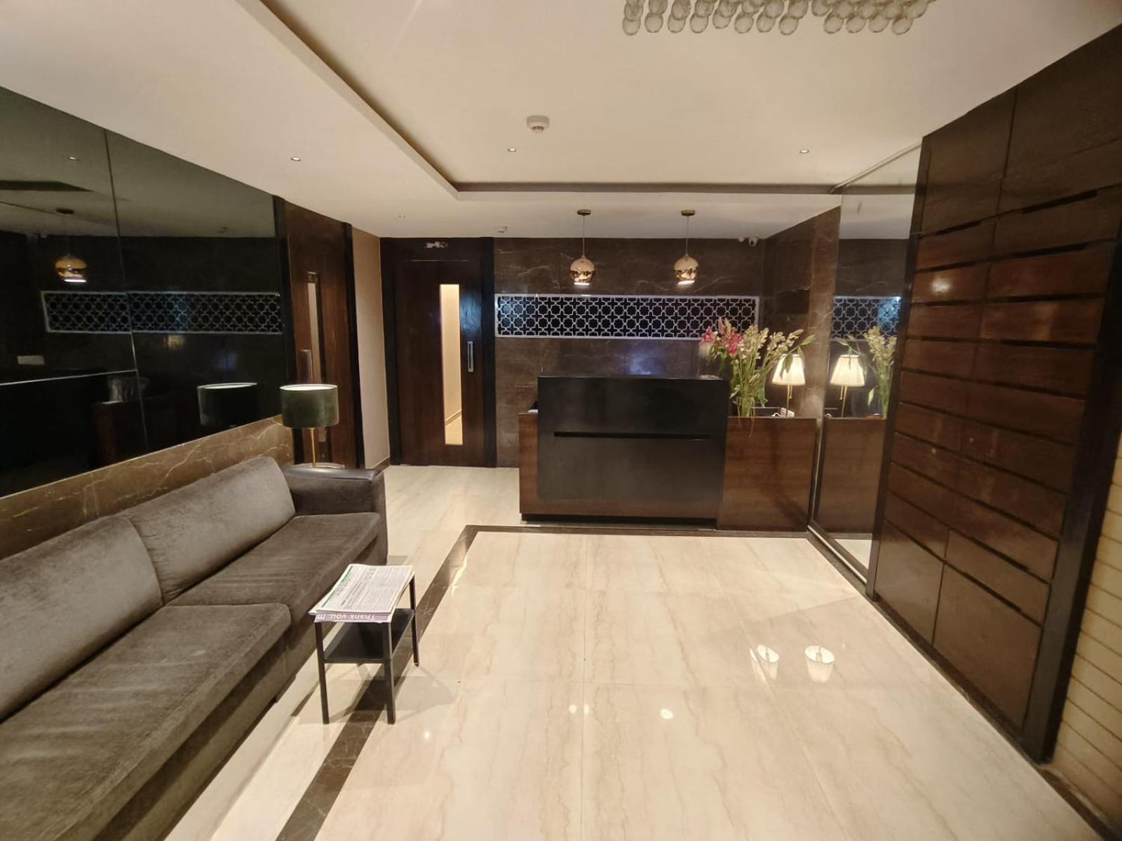 The Majlis Hotel - Colaba 뭄바이 외부 사진