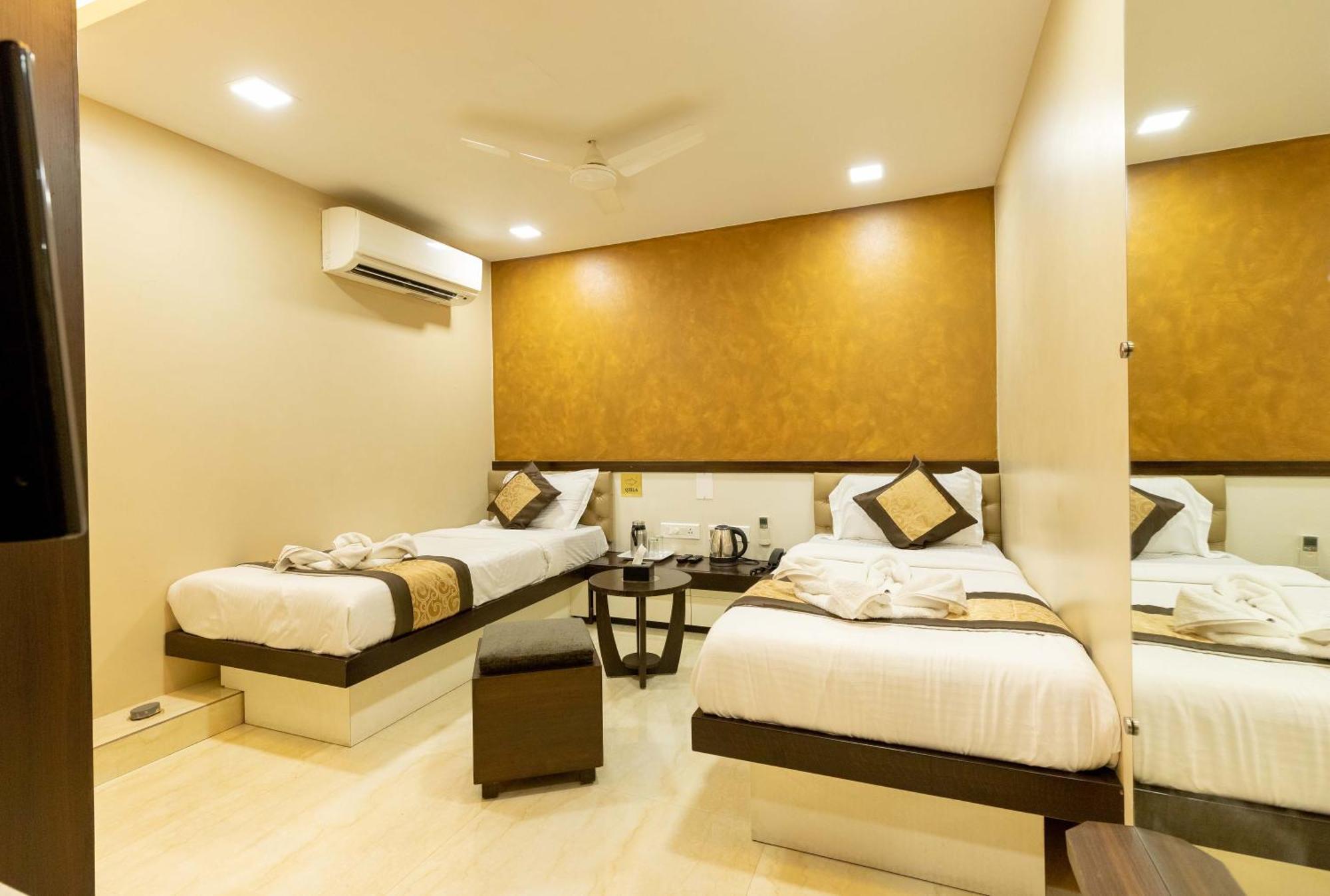 The Majlis Hotel - Colaba 뭄바이 외부 사진